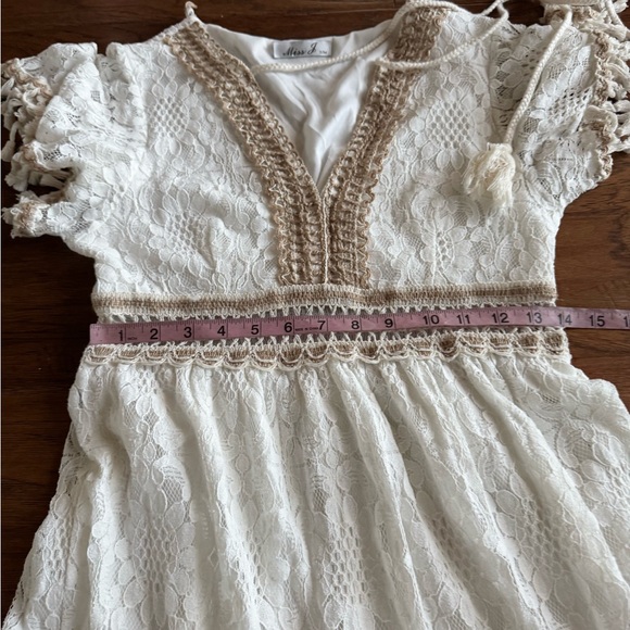 Miss‎ J Bohemian Lace Maxi Dress - Picture 14 of 15